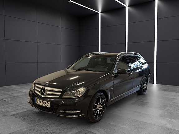Mercedes-Benz C200