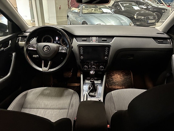 Skoda Octavia 13 of 19