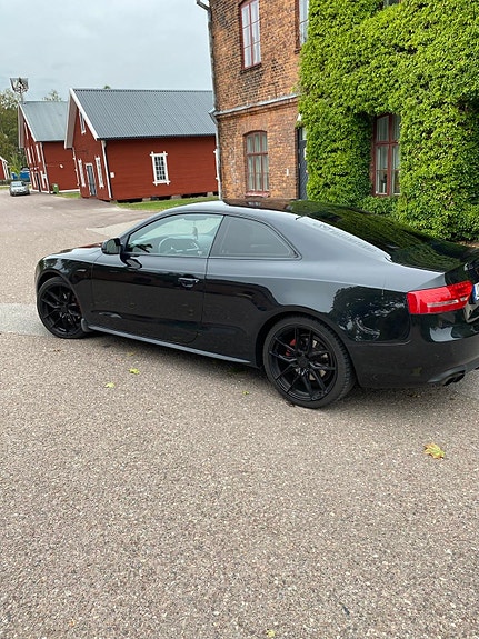 Audi A5 4 of 8