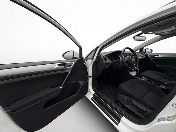 Volkswagen Golf I 10 of 29