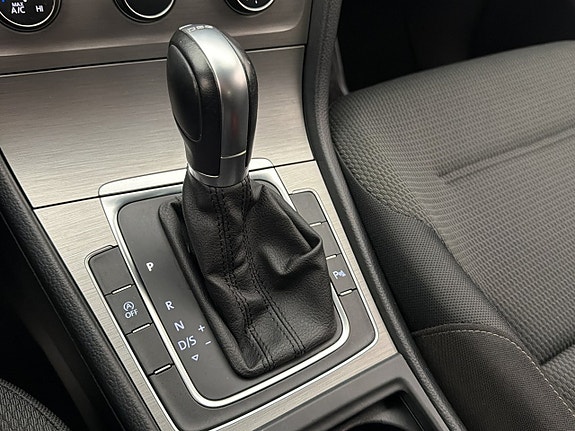 Volkswagen Golf I 21 of 29