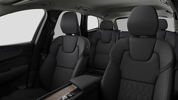 Volvo XC60 7 of 11