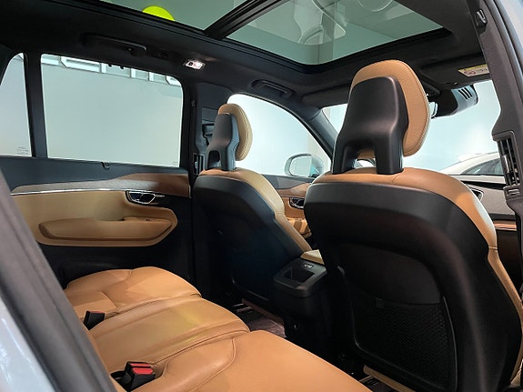 Volvo XC90 20 of 21