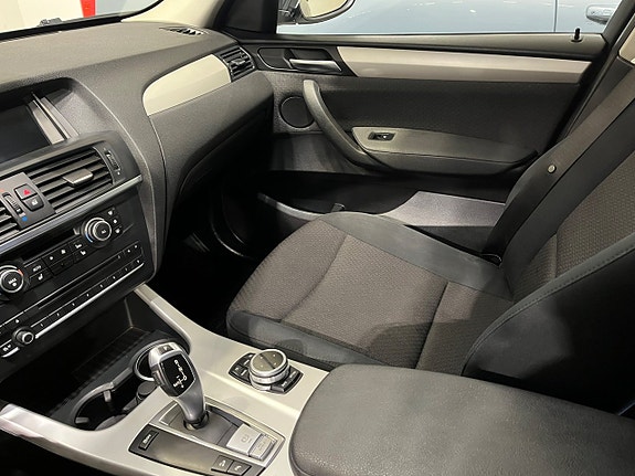 BMW X3 14 of 19