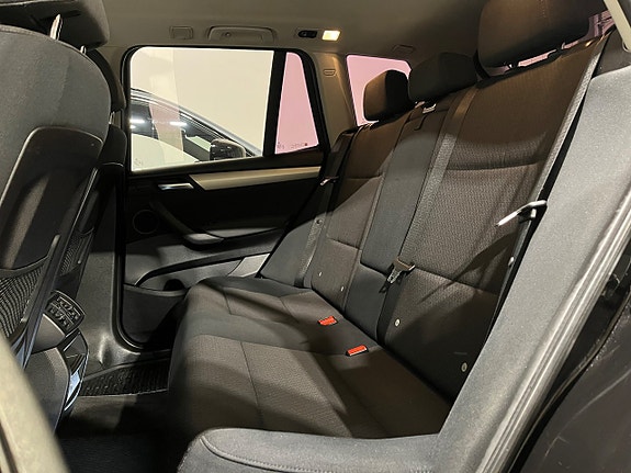BMW X3 9 of 19