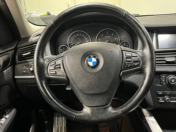 BMW X3 12 of 19