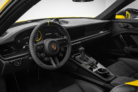Porsche 911 9 of 30