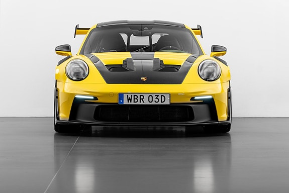 Porsche 911 4 of 30