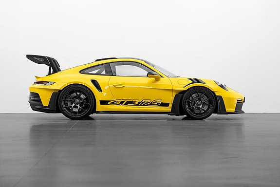 Porsche 911 5 of 30