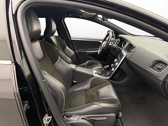 Volvo V60 10 of 26