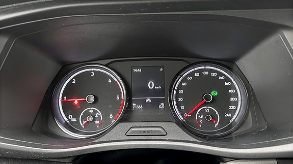 Volkswagen Transporter 13 of 21