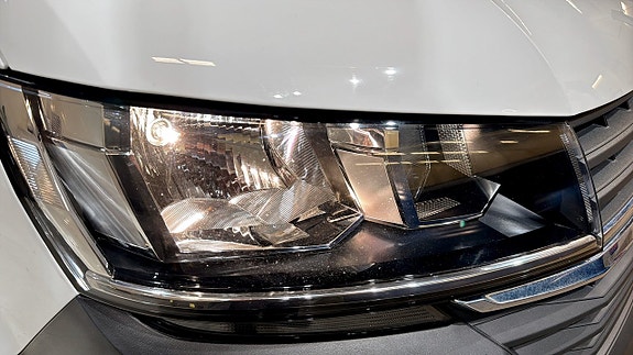 Volkswagen Transporter 15 of 19
