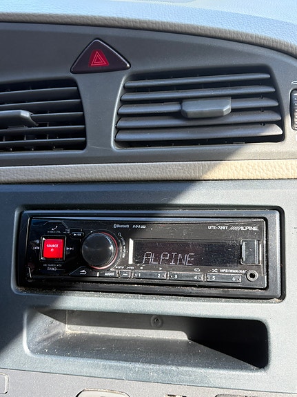 Volvo V70 8 of 9