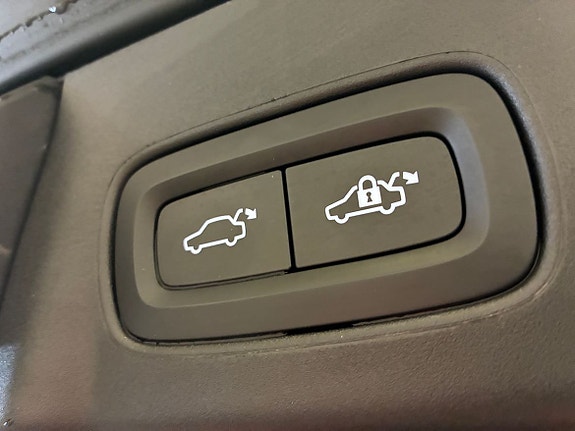 Volvo V90 10 of 19