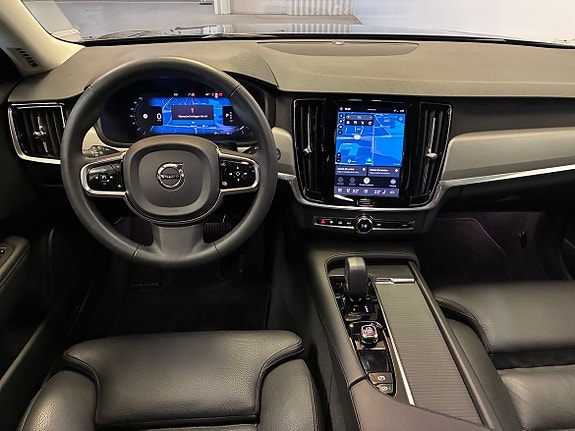 Volvo V90 14 of 19