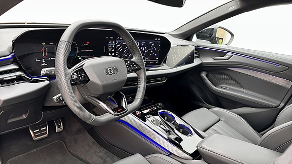 Audi A6 7 of 17