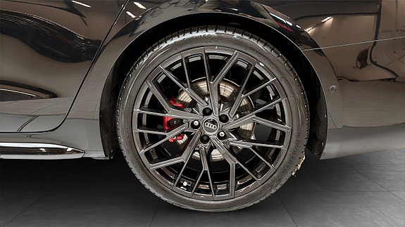Audi A6 6 of 17