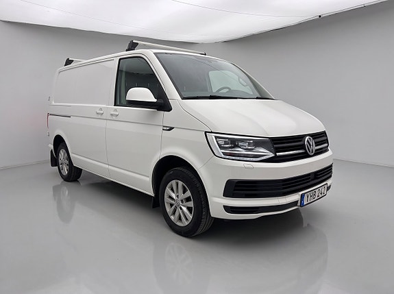 Volkswagen Transporter 2 of 13