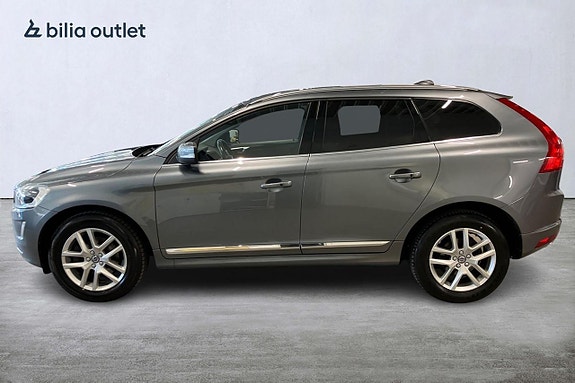Volvo XC60 6 of 30
