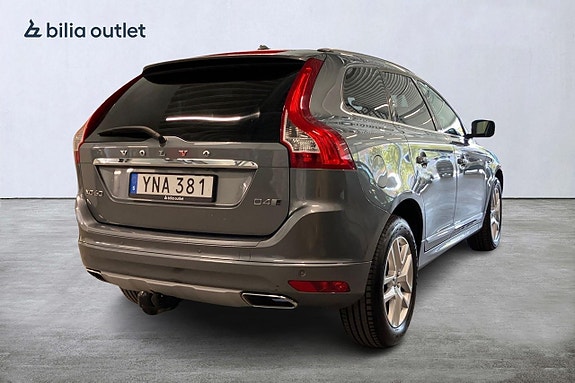 Volvo XC60 4 of 30