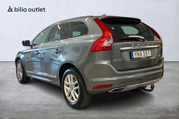 Volvo XC60 3 of 30