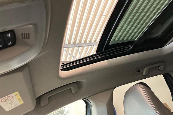 Volvo XC60 19 of 30