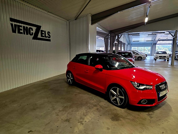 Audi A1 2 of 12