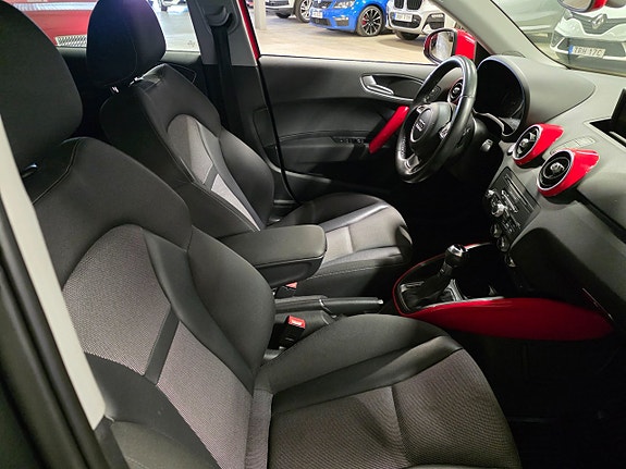 Audi A1 7 of 12
