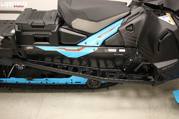Lynx Commander RE 900 ACE Turbo R 3900 10.25" 2026 *MOMSAD 16 of 21