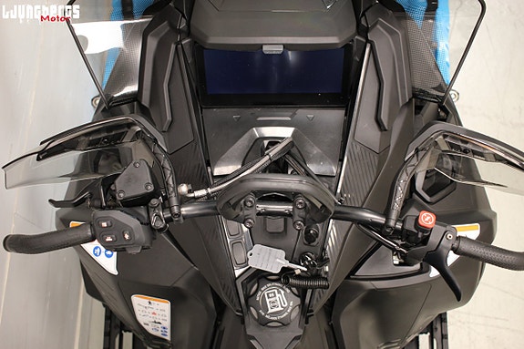 Lynx Commander RE 900 ACE Turbo R 3900 10.25" 2026 *MOMSAD 8 of 21