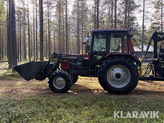 Traktor med skogsvagn Belarus 920 Syncro 2 of 6