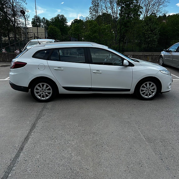 Renault Megane III 8 of 17