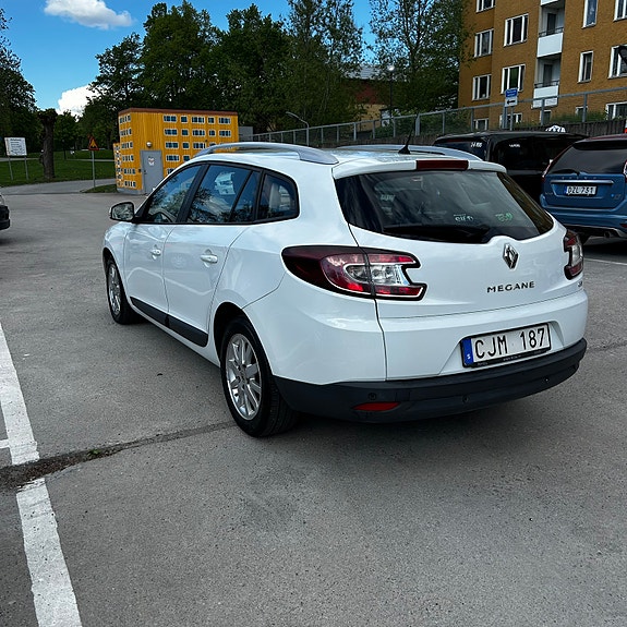 Renault Megane III 4 of 17