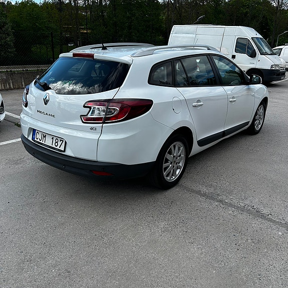 Renault Megane III 7 of 17