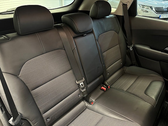 Kia Niro 19 of 29