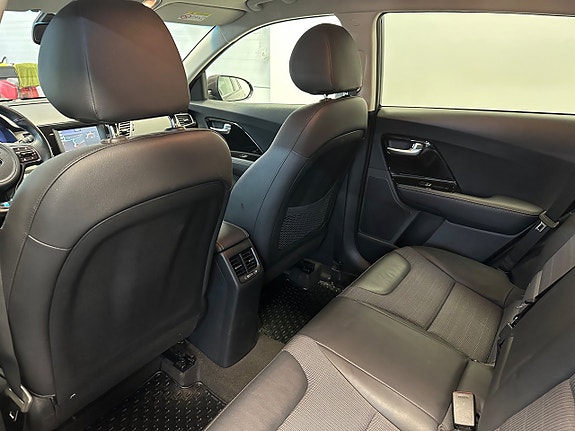 Kia Niro 16 of 29