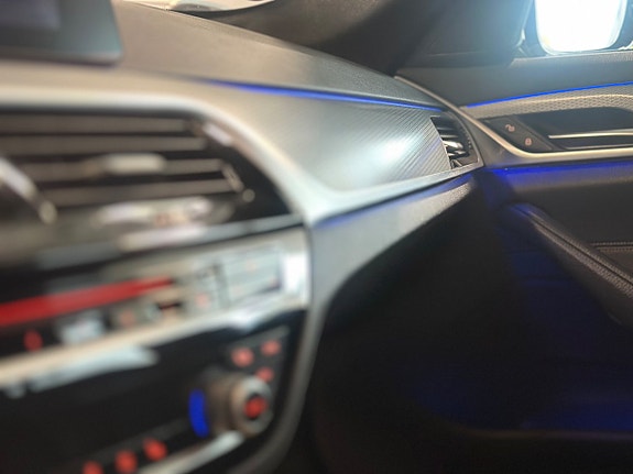 BMW 520d 11 of 13