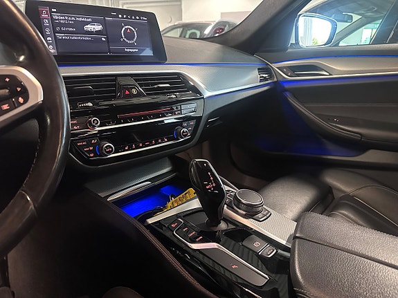 BMW 520d 10 of 13