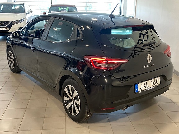 Renault Clio 3 of 9