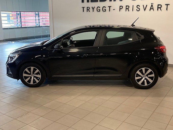 Renault Clio 2 of 9