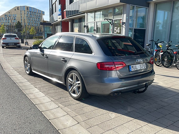 Audi A4 2 of 20