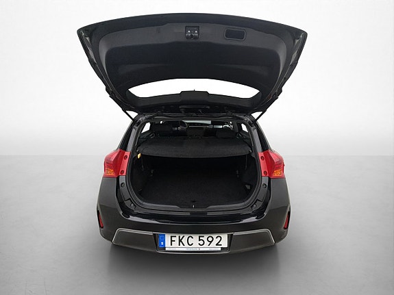 Toyota Auris 15 of 29
