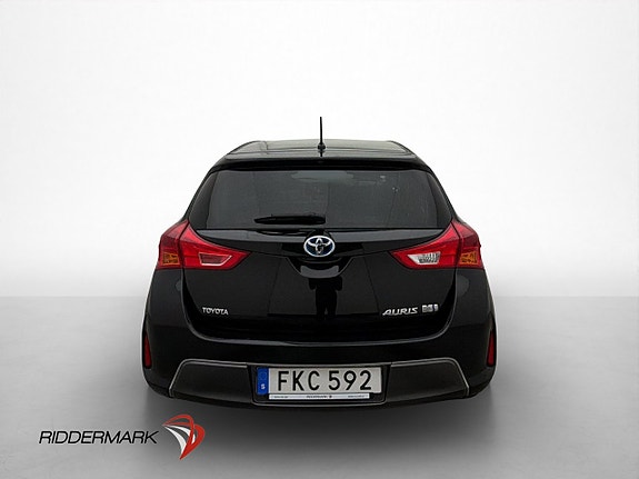 Toyota Auris 6 of 29