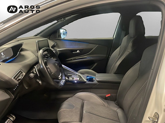 Peugeot 3008 8 of 14