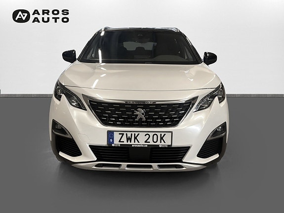 Peugeot 3008 2 of 14