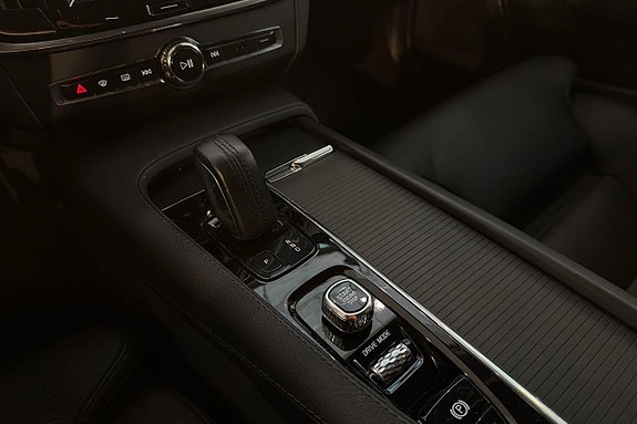 Volvo V90 13 of 24