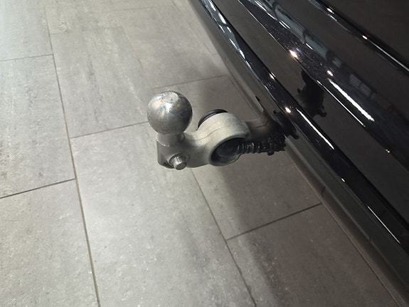 Volvo XC60 13 of 13
