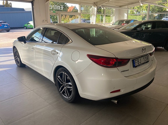 Mazda 6 4 of 10