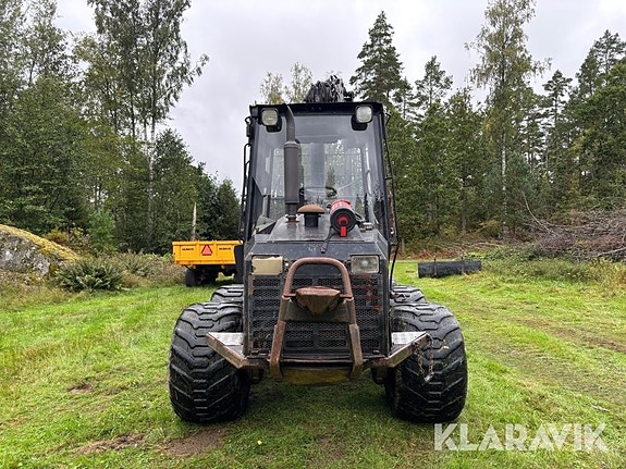 Skotare Valmet 820 2 of 6