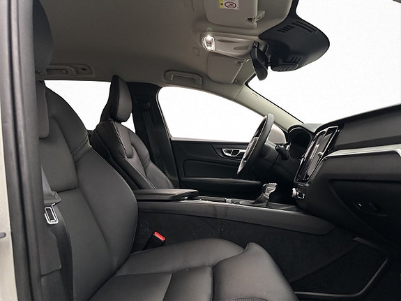 Volvo V60 Cross Country 17 of 30